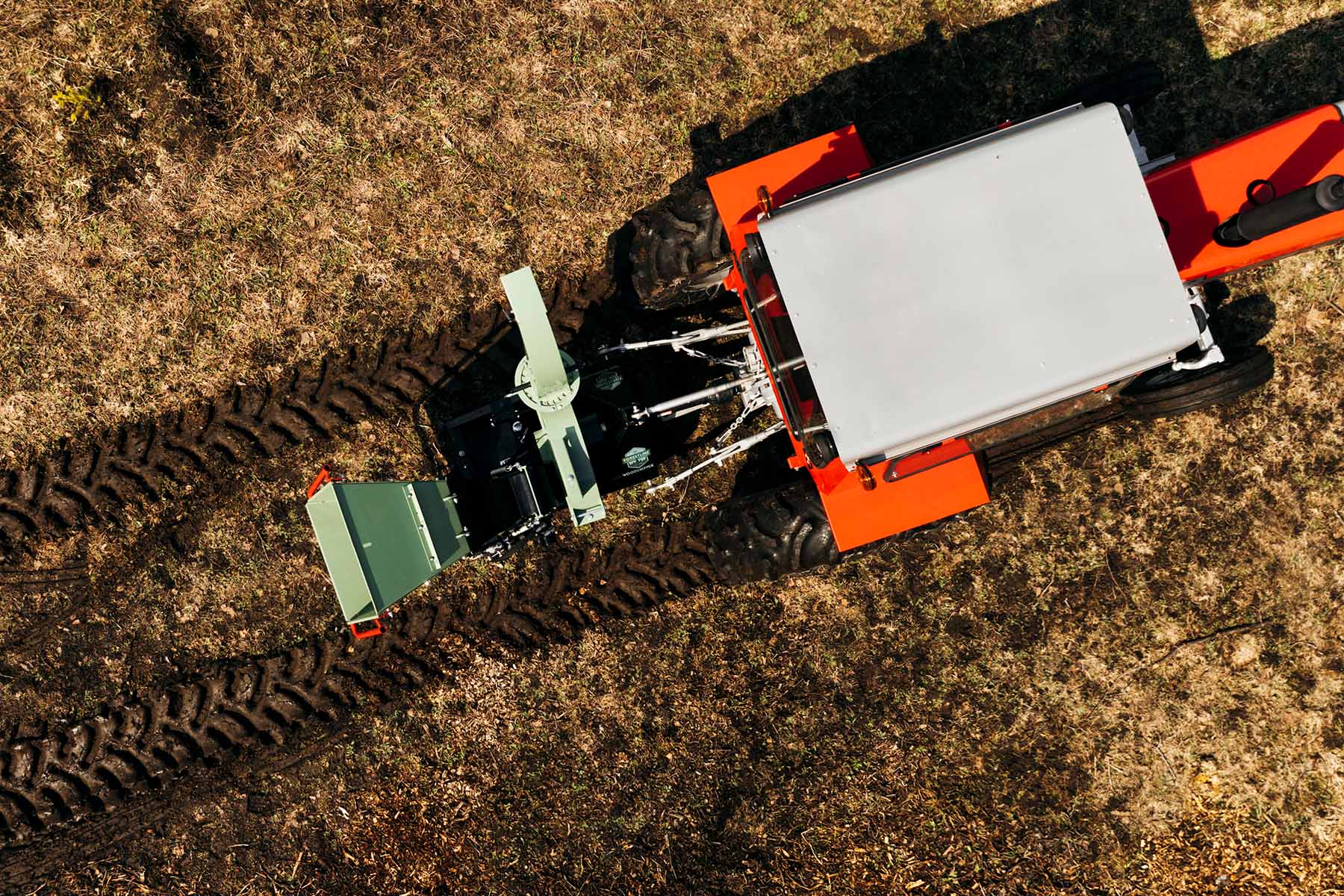 ForestLine DH8 8" PTO Wood Chipper with Dual Hydraulic In-feed - Image 7