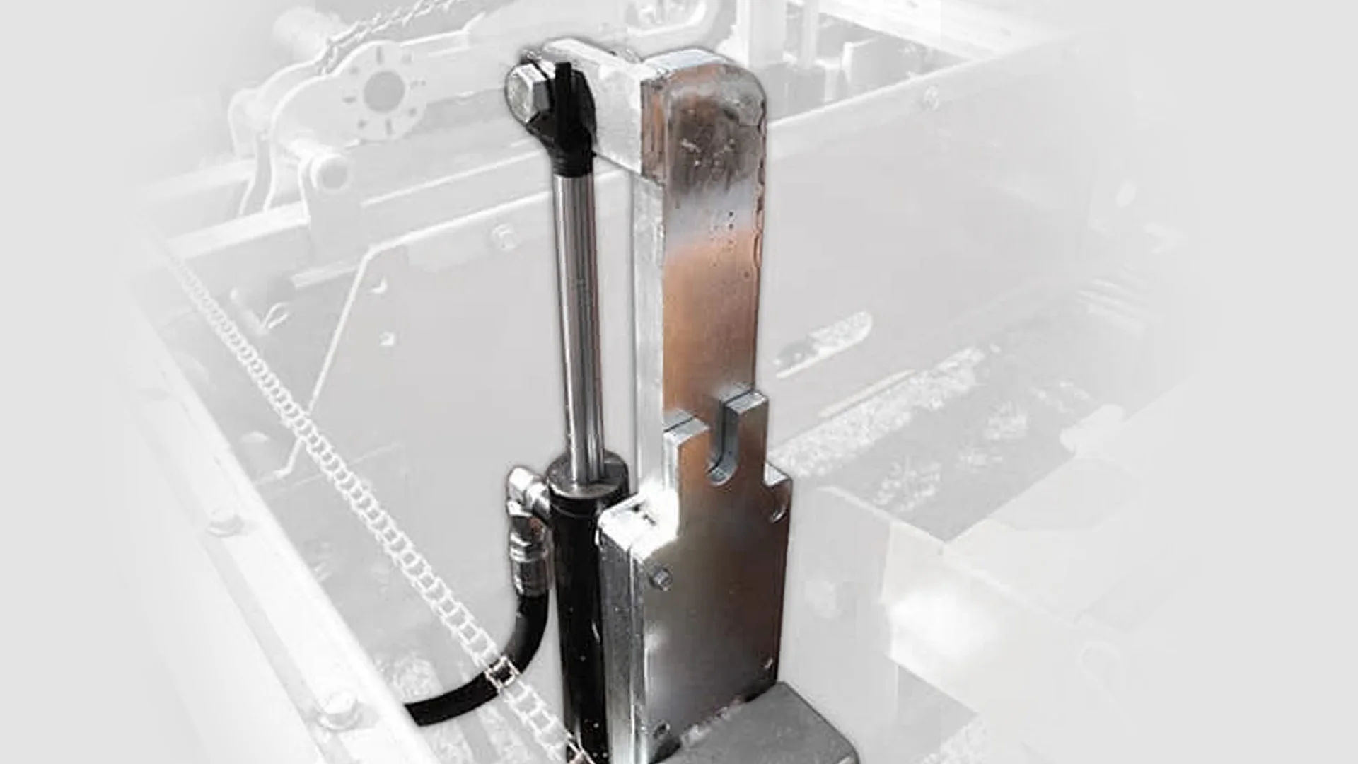 Hydraulic Log Clamping System - Image 4
