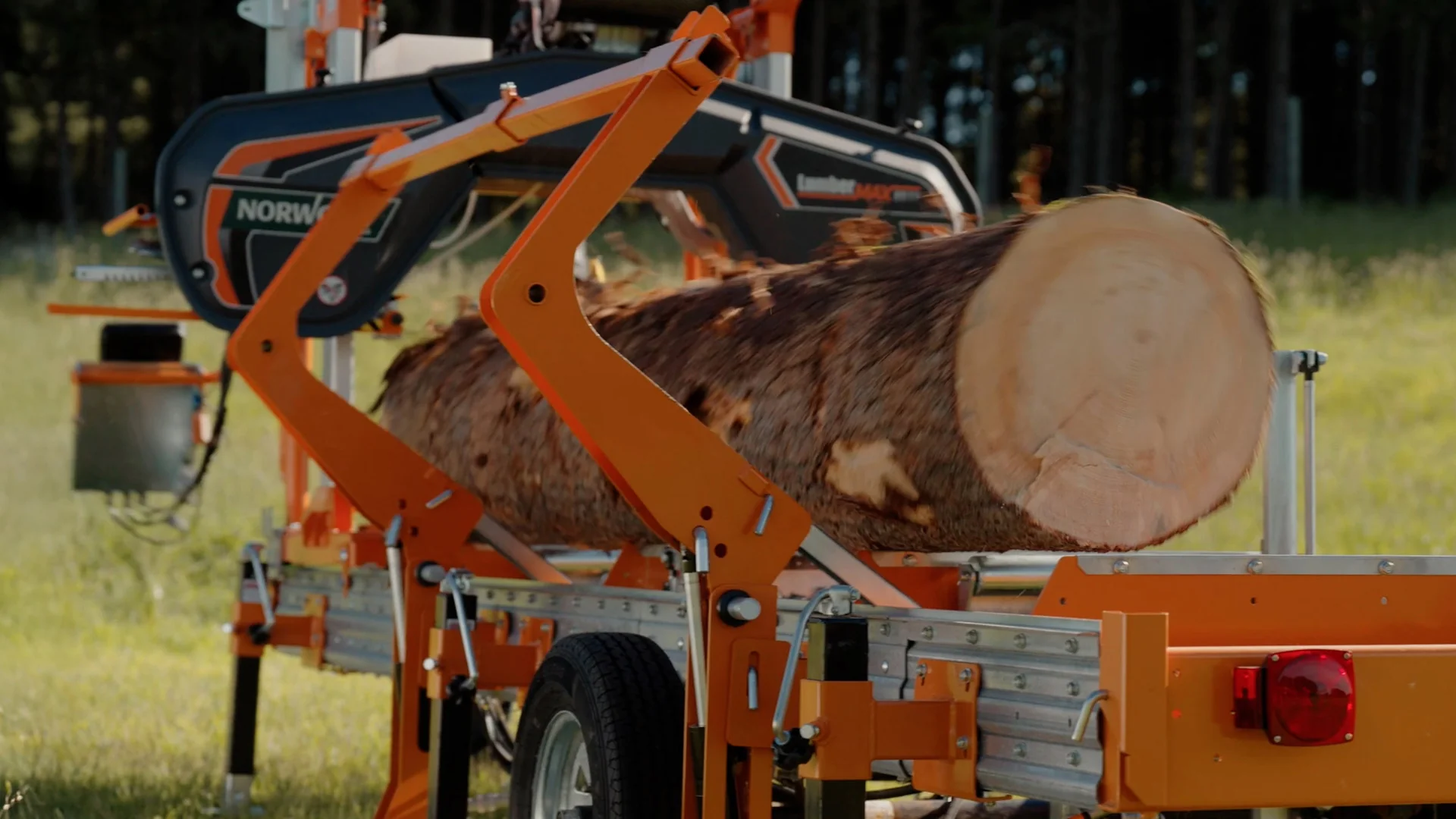 Hydraulic Log Loaders - Image 3
